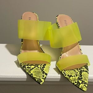 FASHION NOVA heels